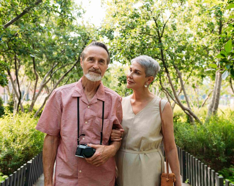 Free Free Senior Dating Sites: Explore SeniorMatchUSFree